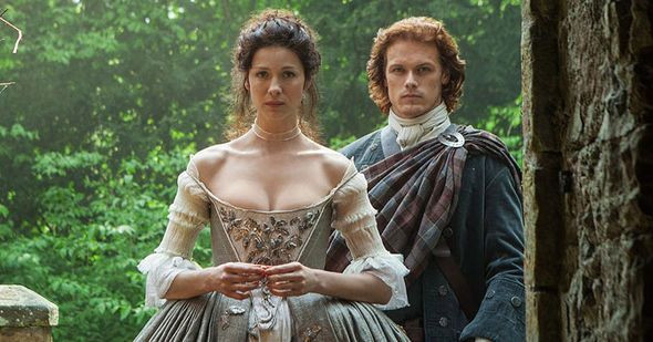 Outlander: La Starz vuole mandarlo in onda ancora per molti anni