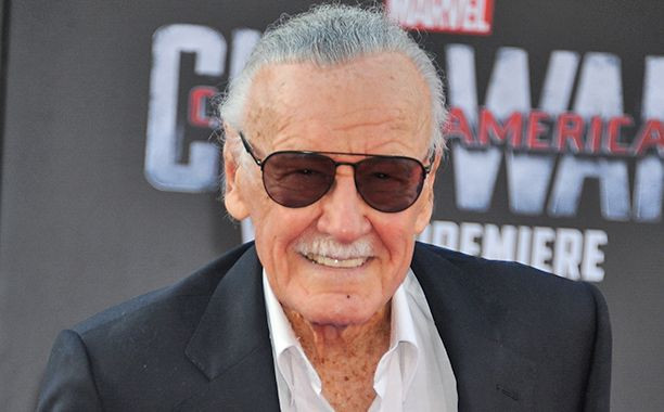 Stan Lee  ricoverato per problemi cardiaci, ma ora sta bene