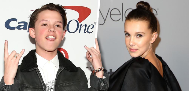 Millie Bobby Brown bacia il fidanzatino per San Valentino