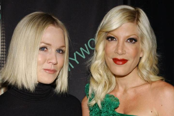 Tori Spelling e Jennie Garth al lavoro su una serie ispirata a Beverly Hills 90210