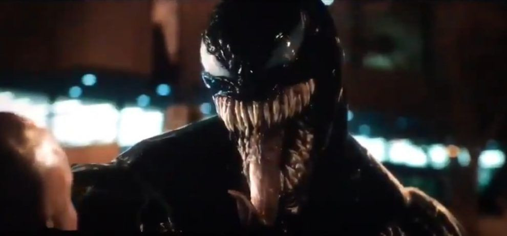 Venom: un leak del trailer mostra Tom Hardy trasformarsi nel simbionte