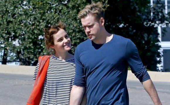 Emma Watson e Chord Overstreet più innamorati che mai