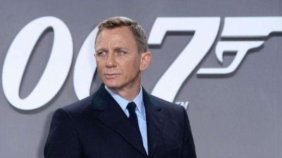Bond 25: Daniel Craig e Jeffrey Wright nelle prime foto dal set