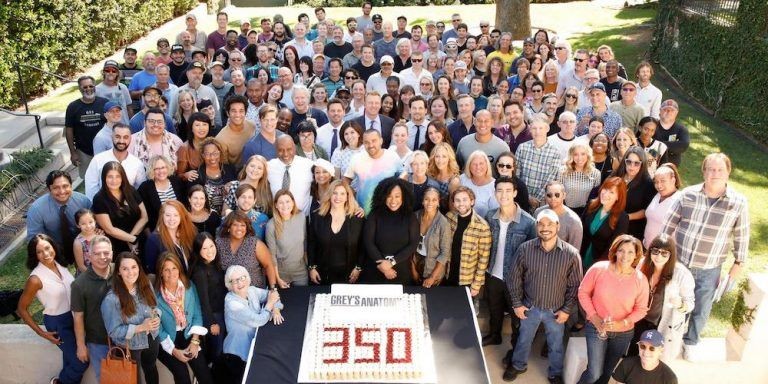 Grey’s Anatomy: il cast festeggia i 350 episodi e ancora non si parla di fine